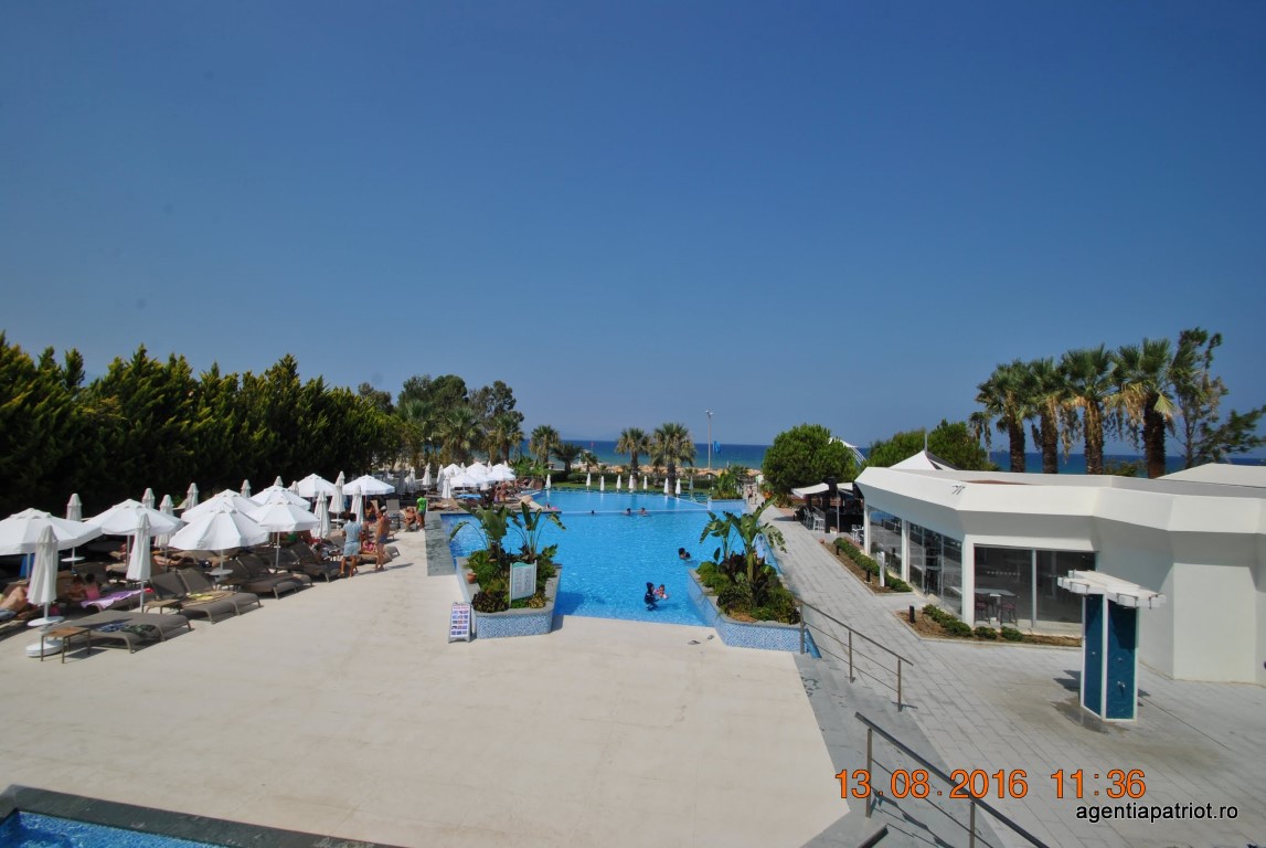 imagini hotel FLORA GARDEN KUSADASI